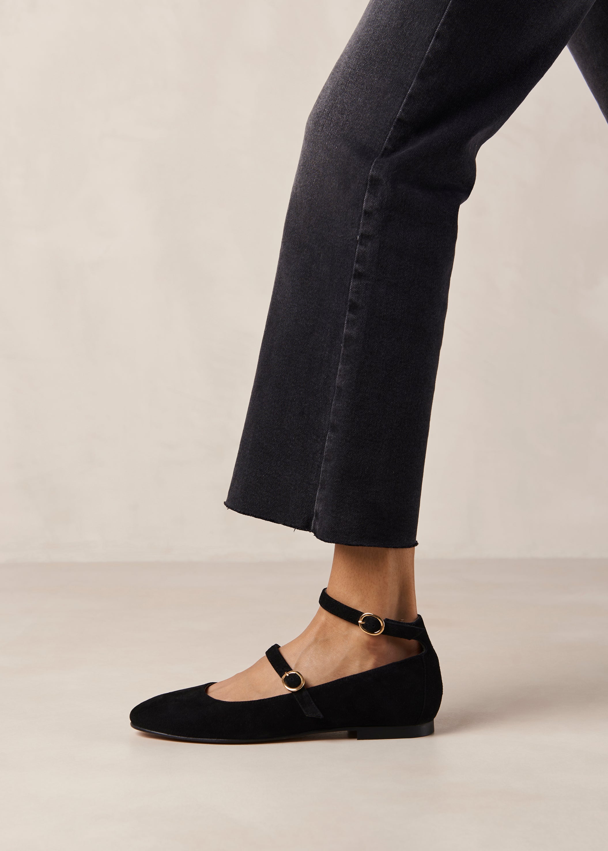 Evelyn Suede Black Leather Ballet Flats | ALOHAS