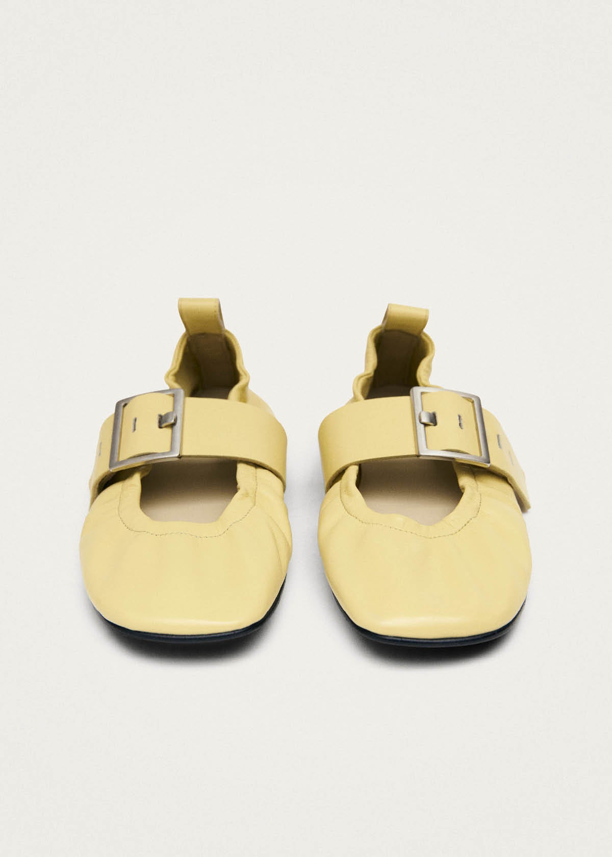 Sarea Vanille Leder Ballerinas