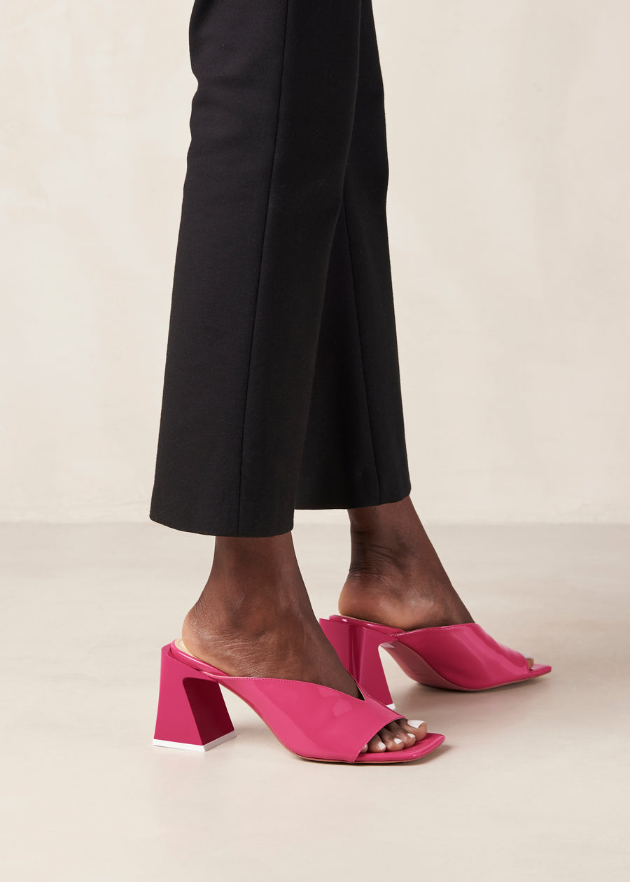 Tasha Pink Leather Sandals