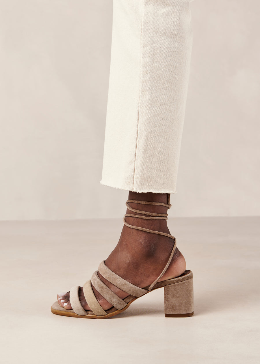 Letizia Shades Of Beige Leather Sandals