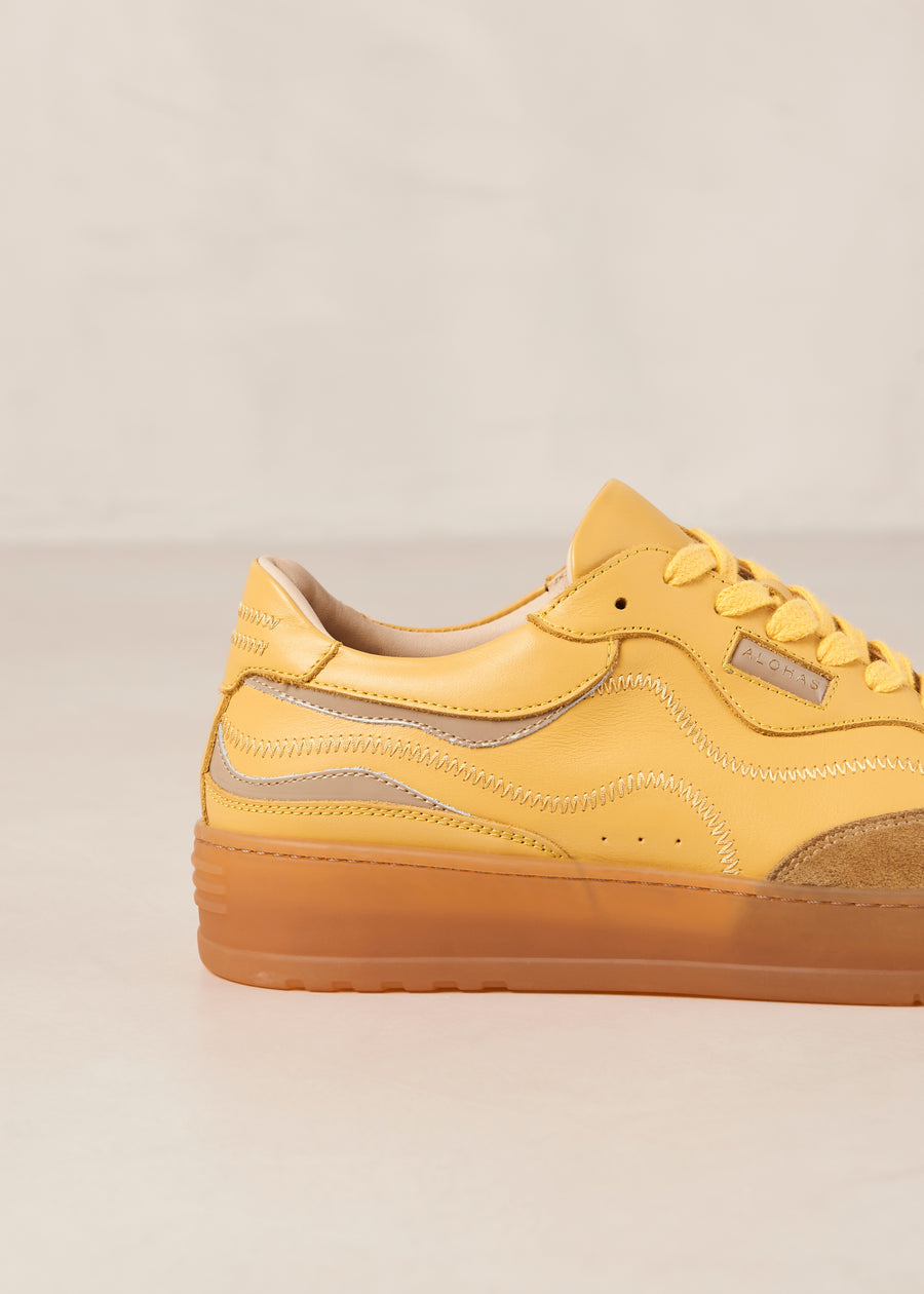 Tb.87 Suede Onix Mustard Leather Sneakers