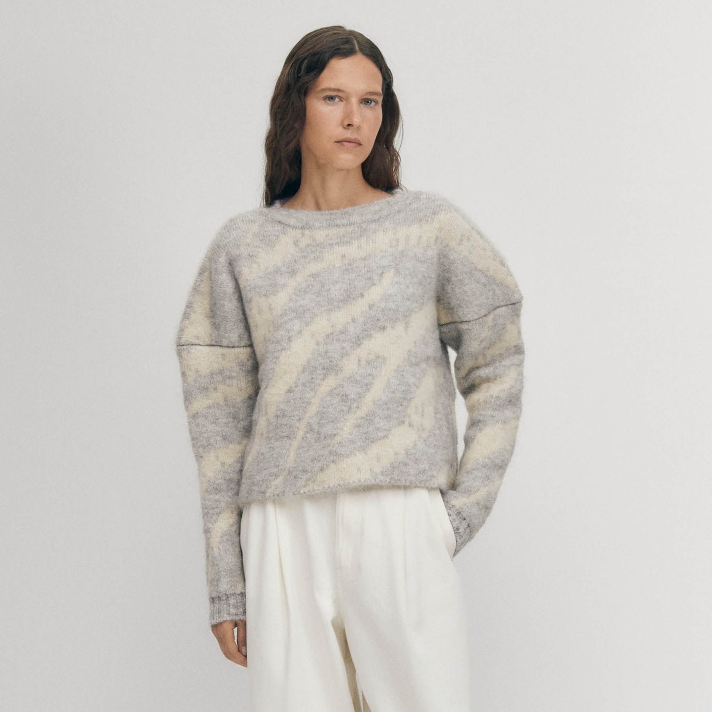 Malmo Grauer Pullover