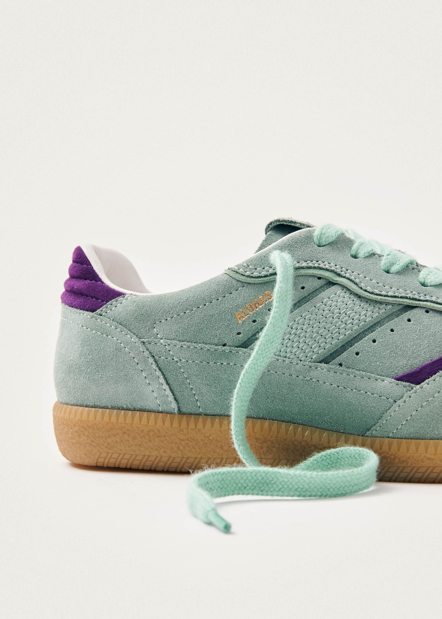 Tb.490 Rife Baskets en Daim Turquoise