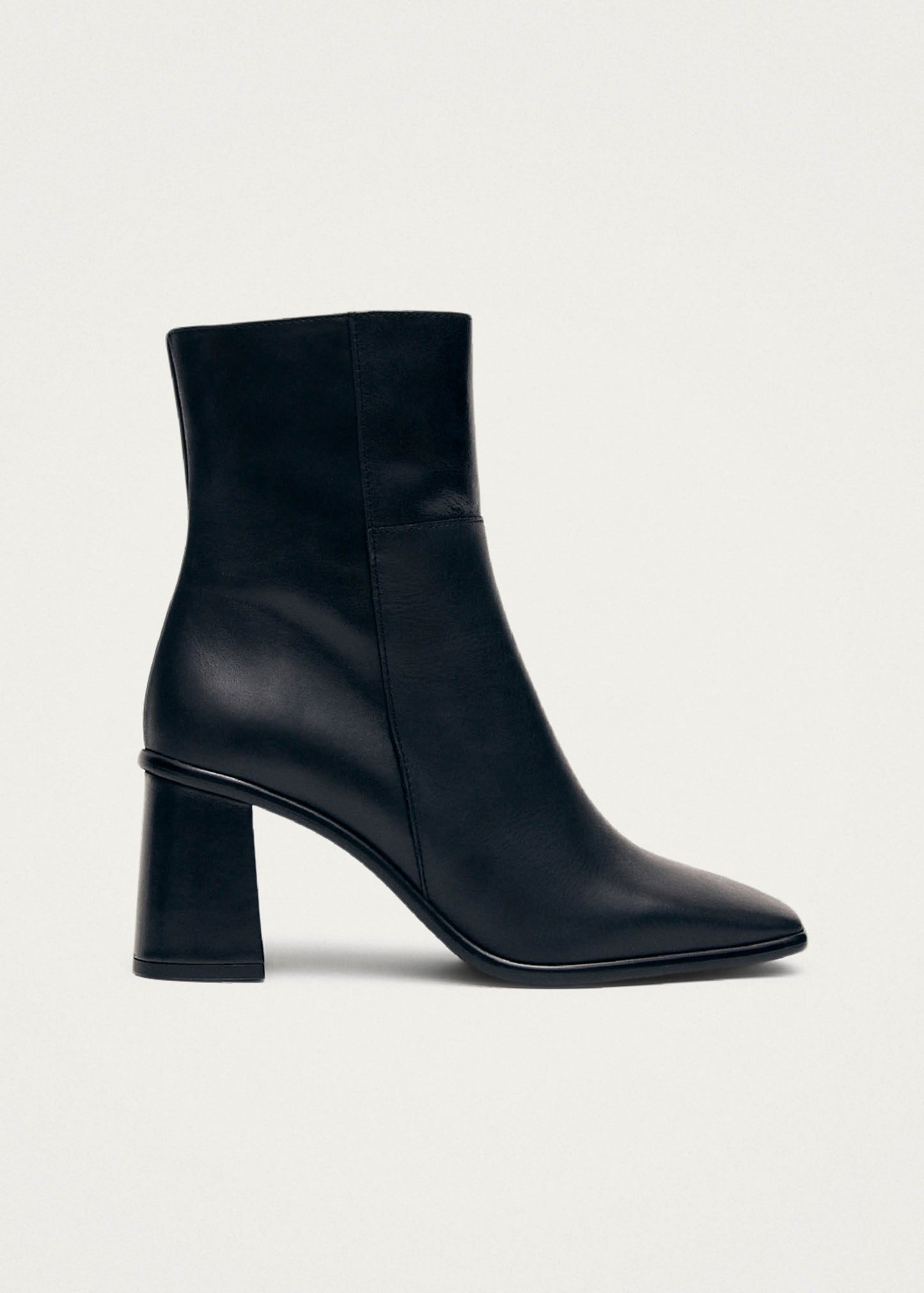 West Bottines en cuir noir