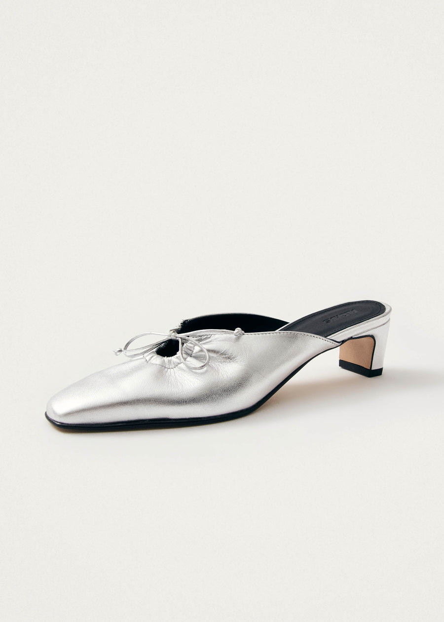 Amar Shimmer Silver Leather Mules