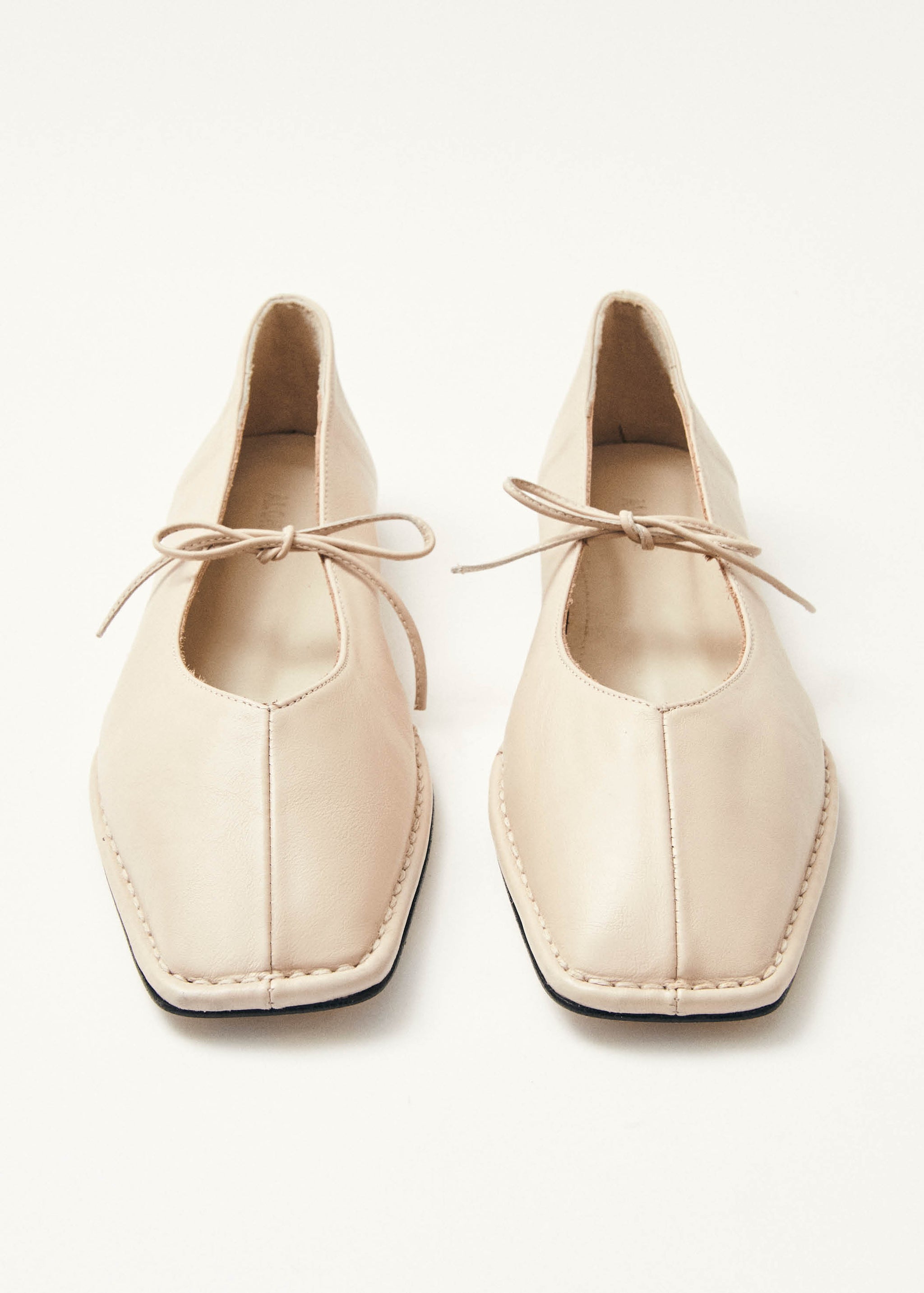 On The Go Leather Flat - Cream main image 0