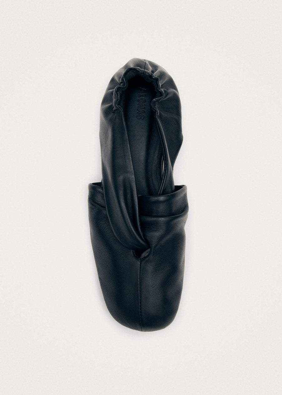 Alaula Black Leather Ballet Flats