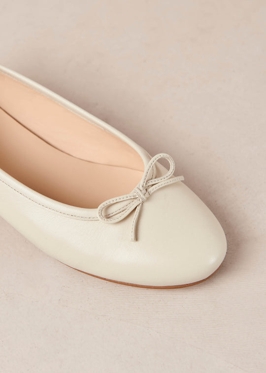 Oriana Cream Leather Ballet Flats
