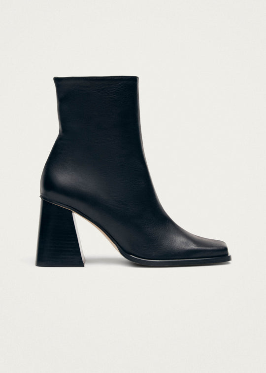 South Black Leather Ankle Boots