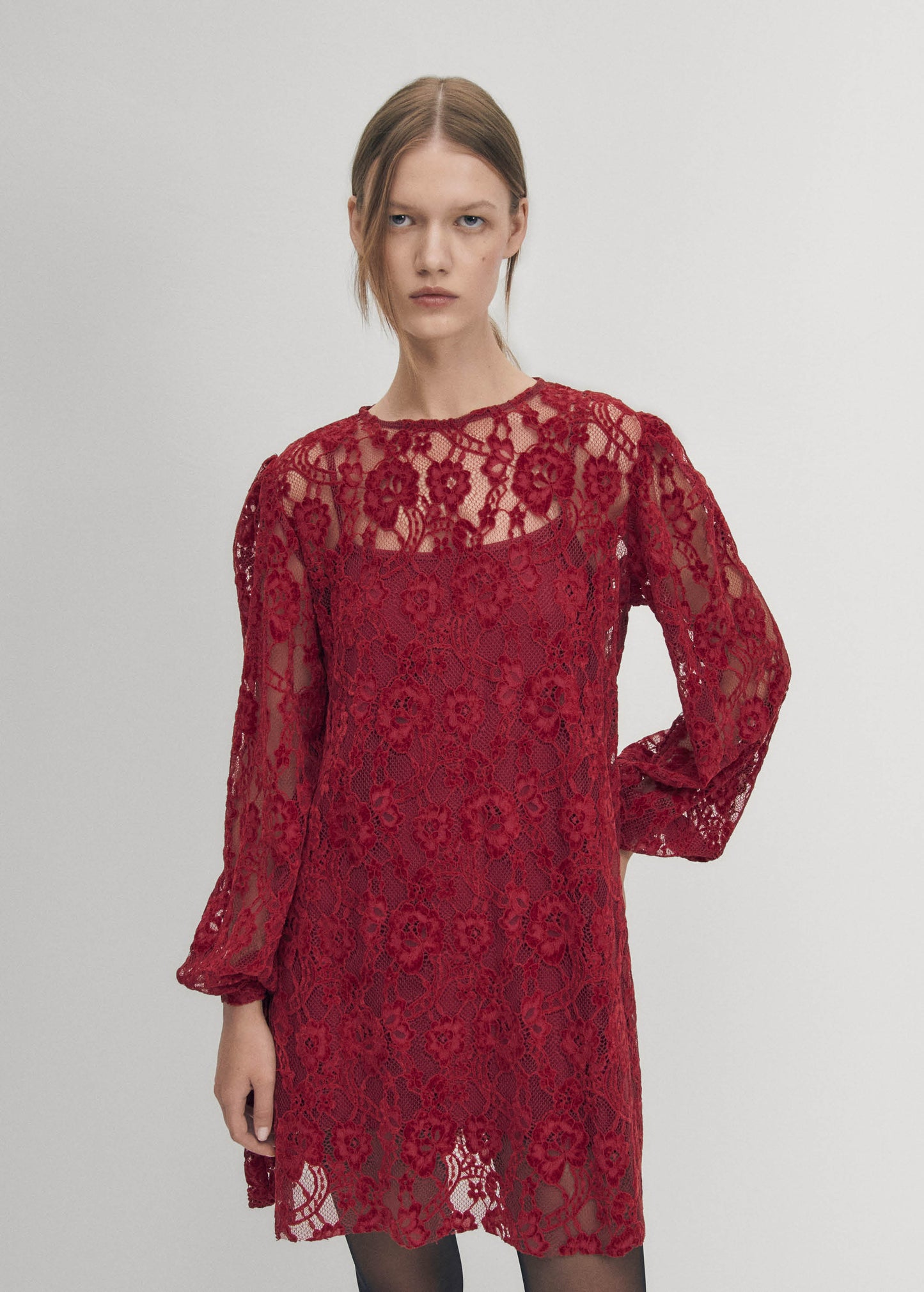 Dablon Lace Wine Dress