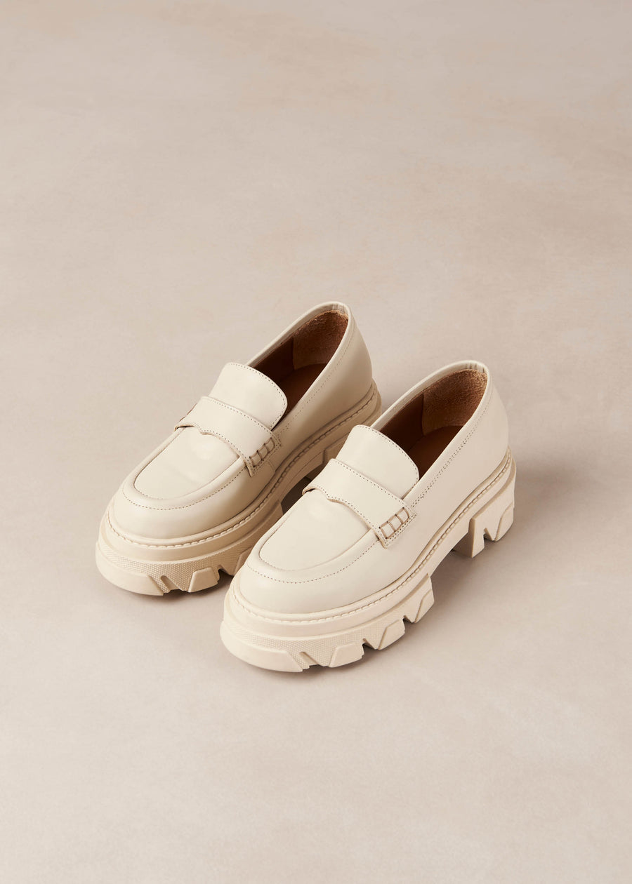 Trailblazer Cream Leather Loafers