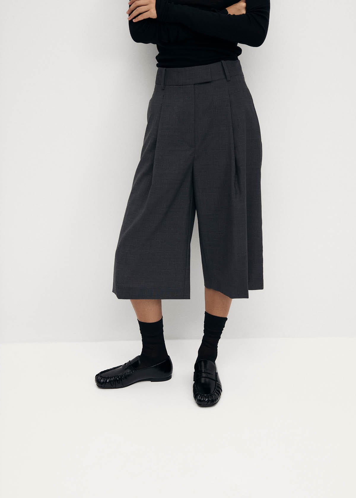 ARC DE TRIOMPHE FLAT LOAFERS SHEEPSKIN BLACK