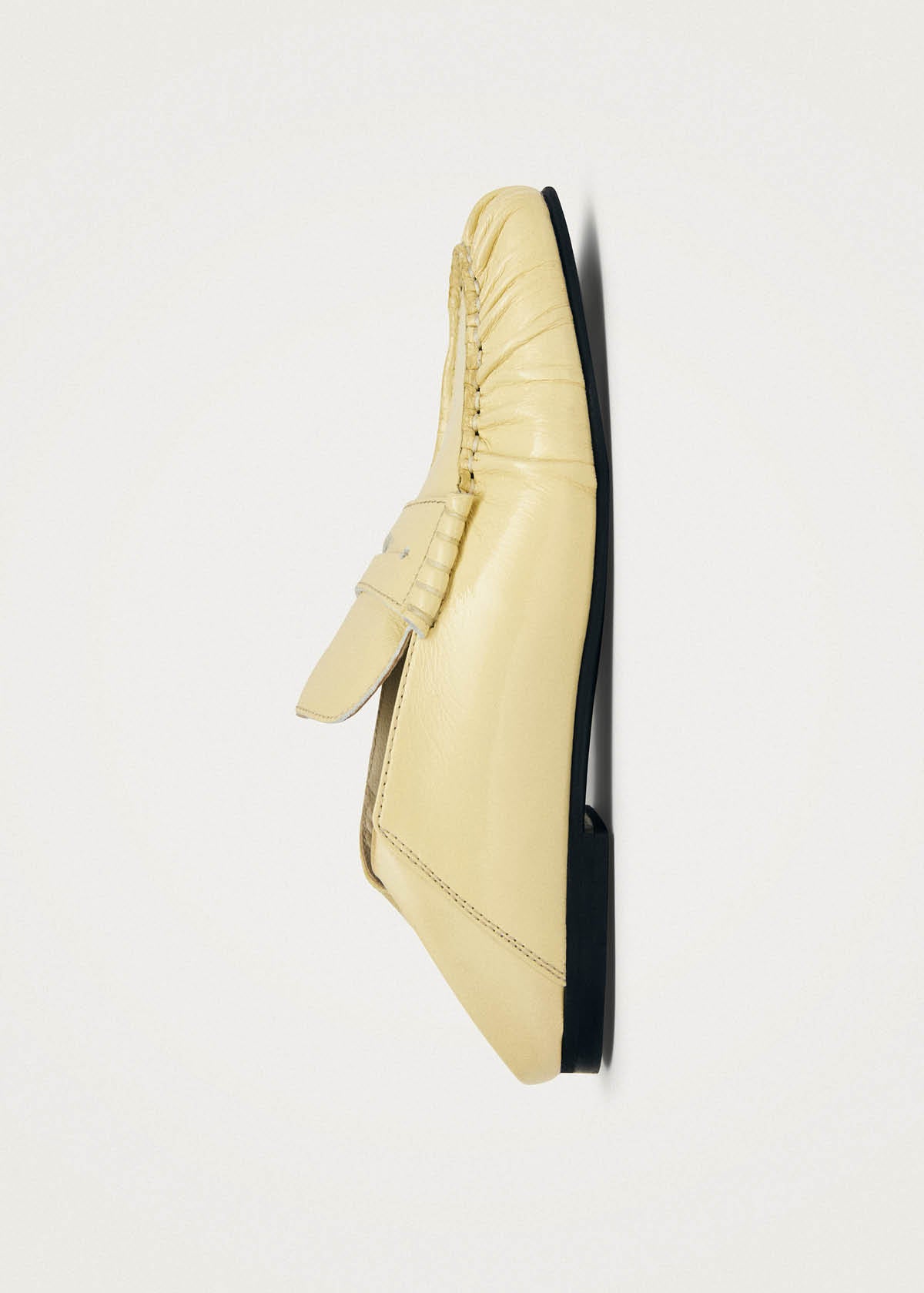 Aven Mule Patent Pale Yellow | ALOHAS
