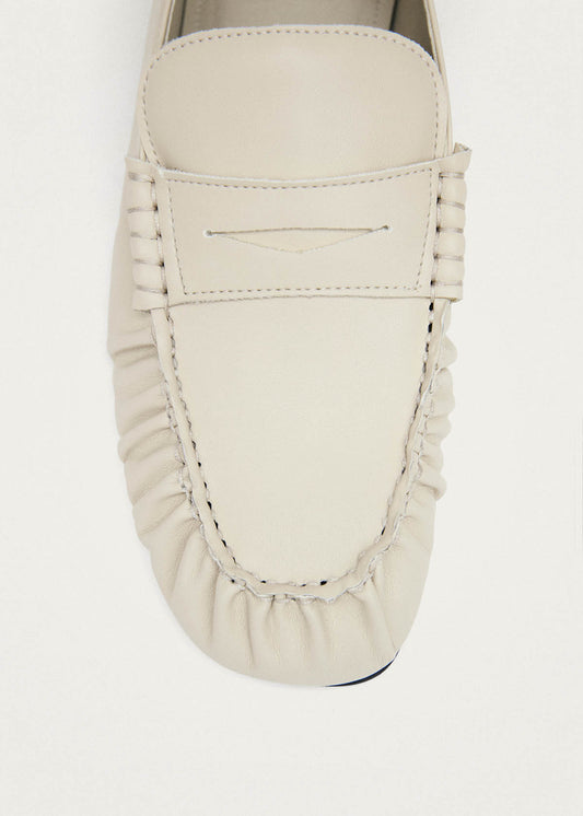 Aven Mocasines De Cuero Vegano Color Crema-image