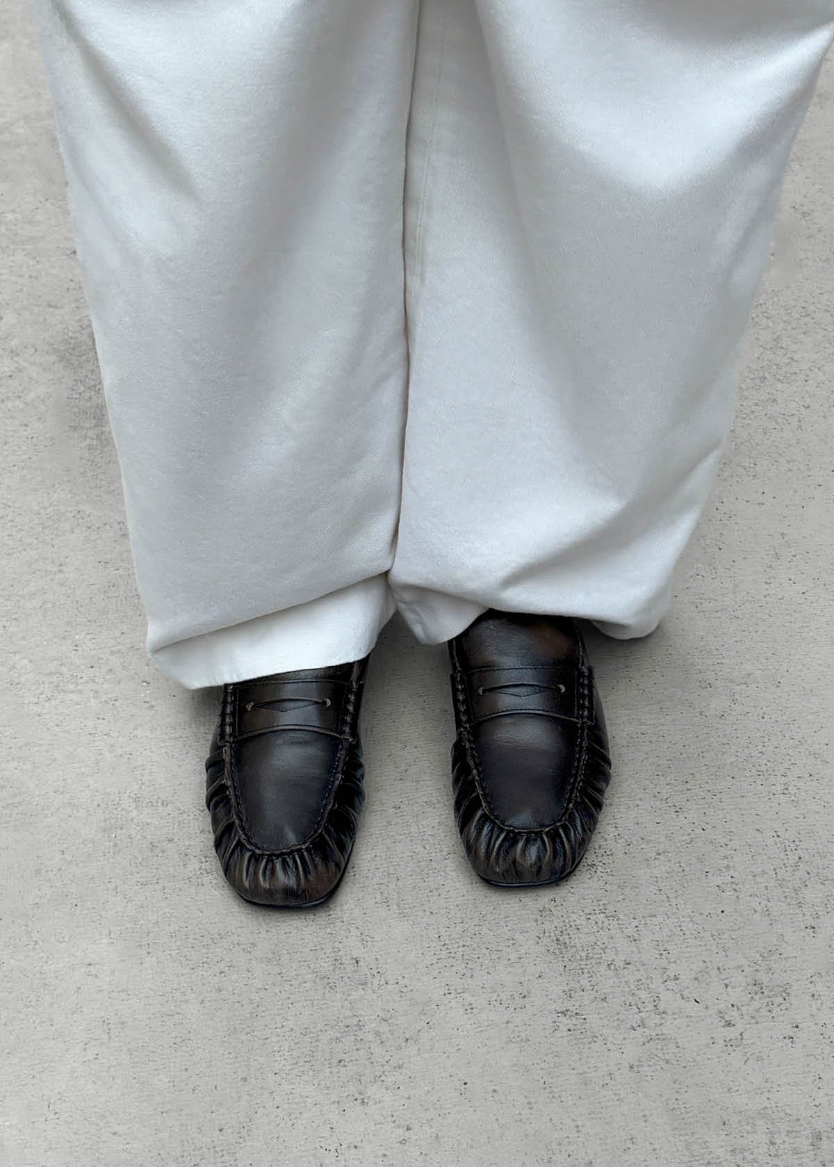 Aven Mocasines de Cuero Color Marrón con Efecto Vintage