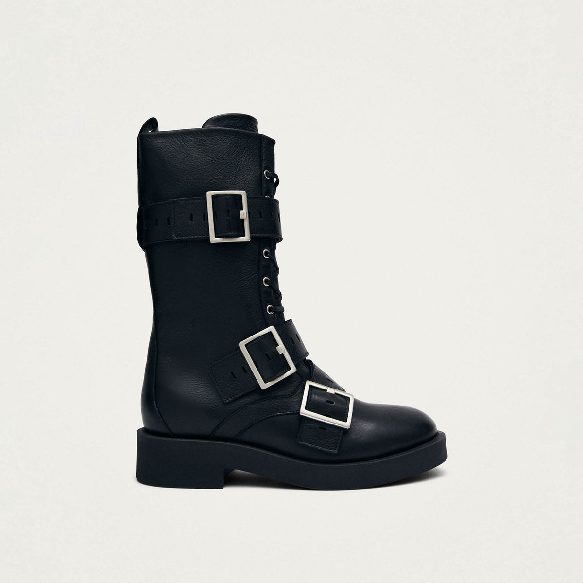 Avril Botines de Cuero Negro Cepillado