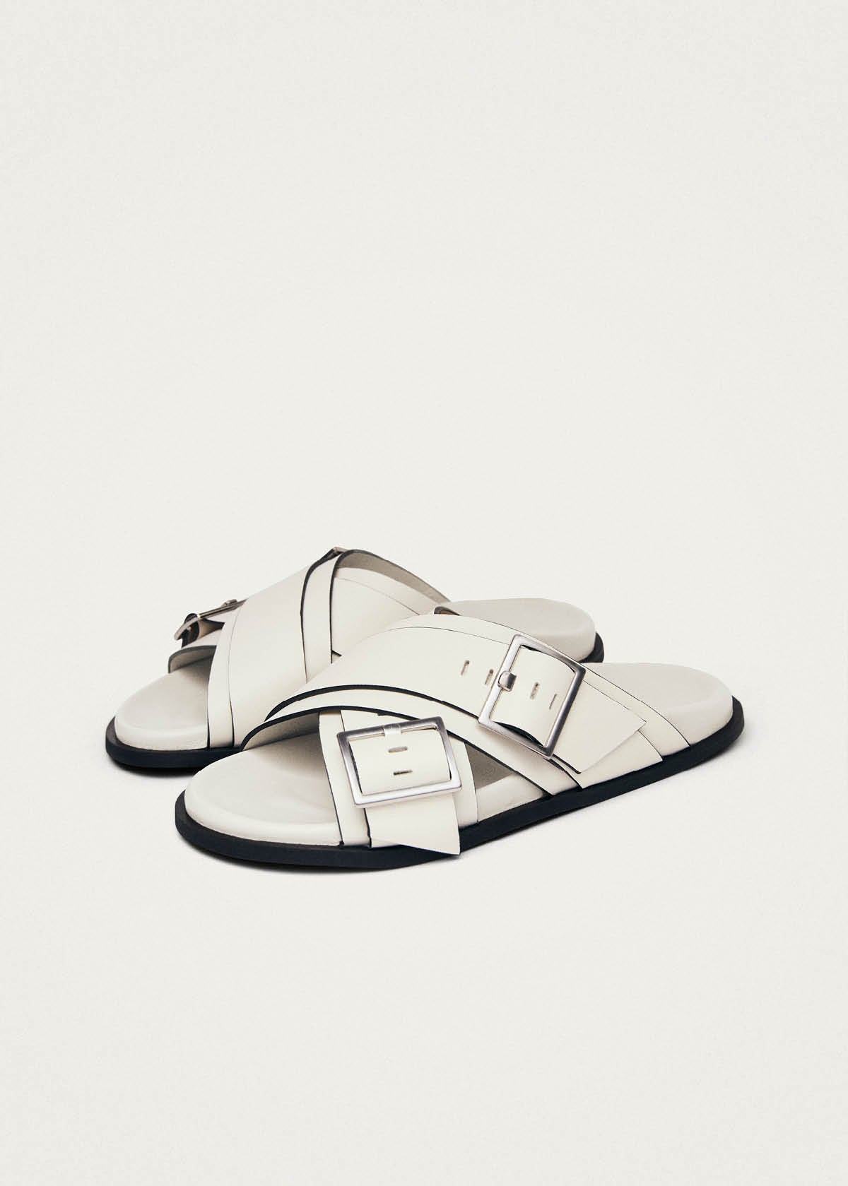 Caliza Creme-Leder Sandalen