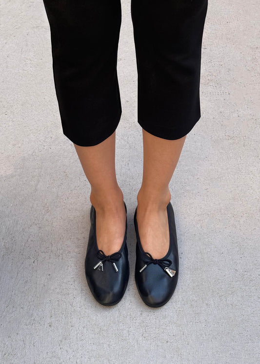 Ballerines en cuir noir Elena-image
