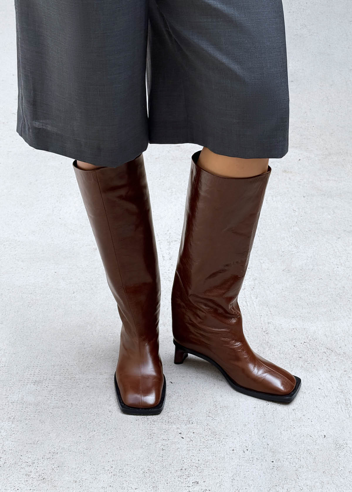 Elias Rift Dunkle Schokolade Lederstiefel