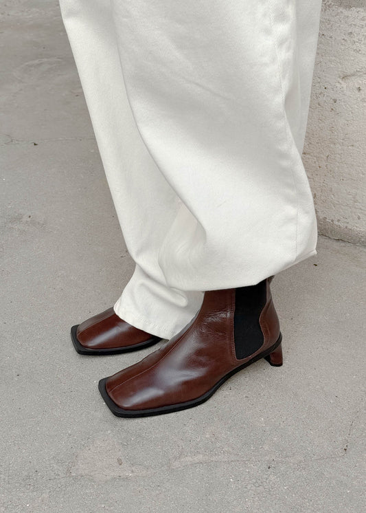 Elowen Rift Stivali in Pelle Marrone Scuro-image
