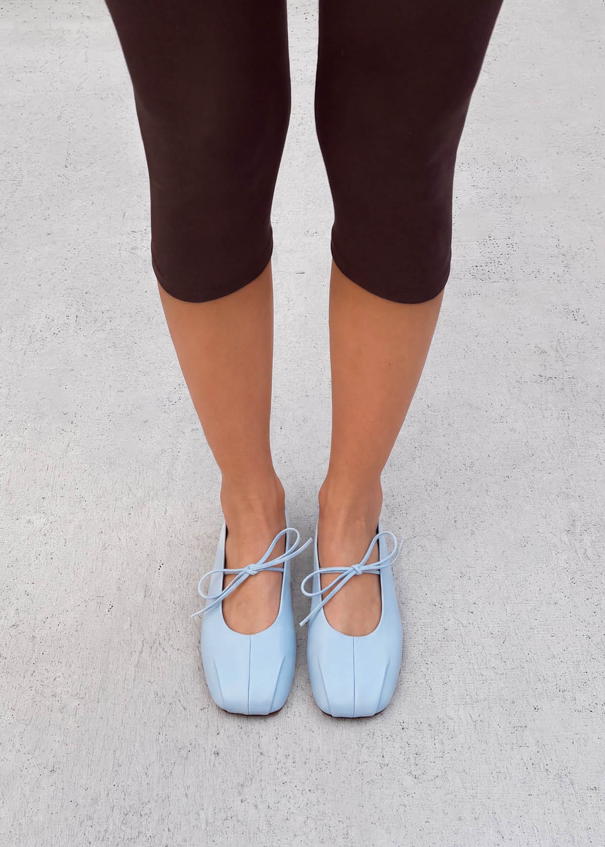 Elva Blue Leather Ballet Flats