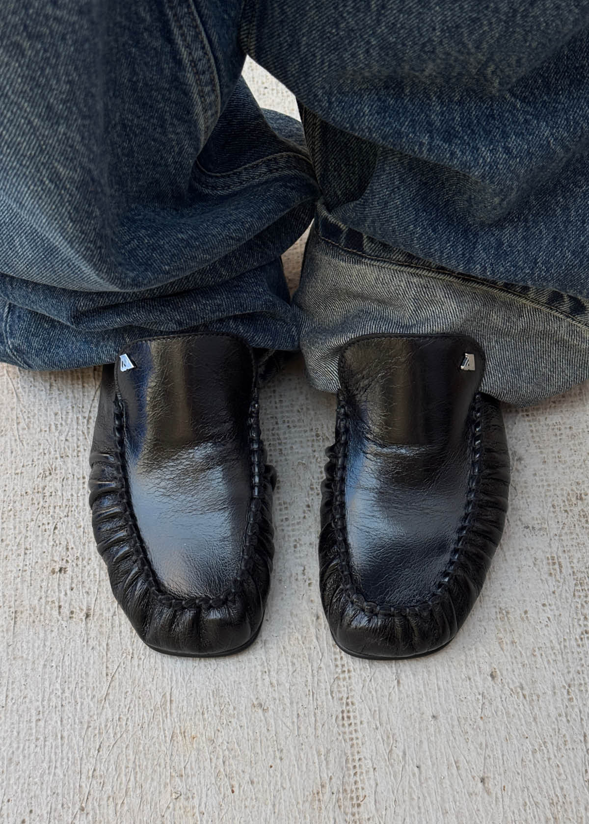 Gabe Rift Black Leather Loafers | ALOHAS