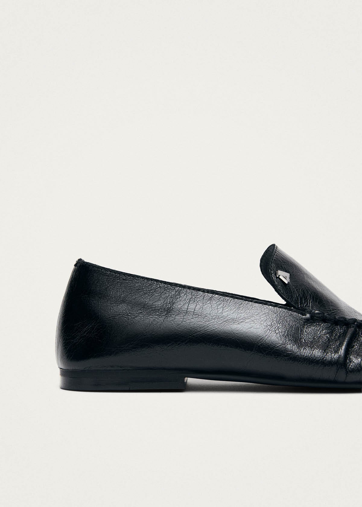 Gabe Rift Black Leather Loafers