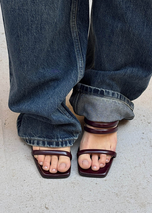 Indiana Rift Burgundy Leather Sandals-image