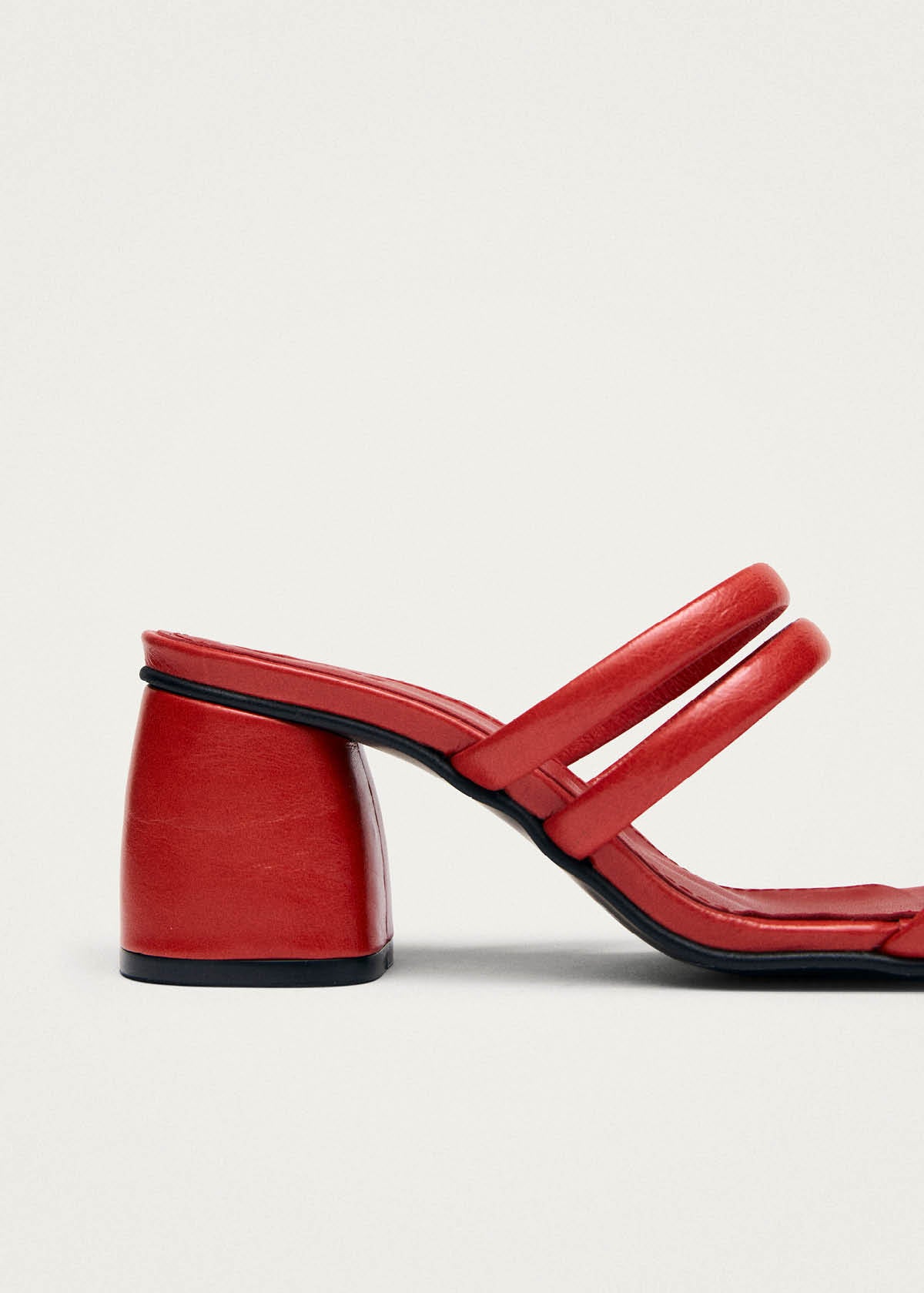Indiana Rift Red Leather Sandals