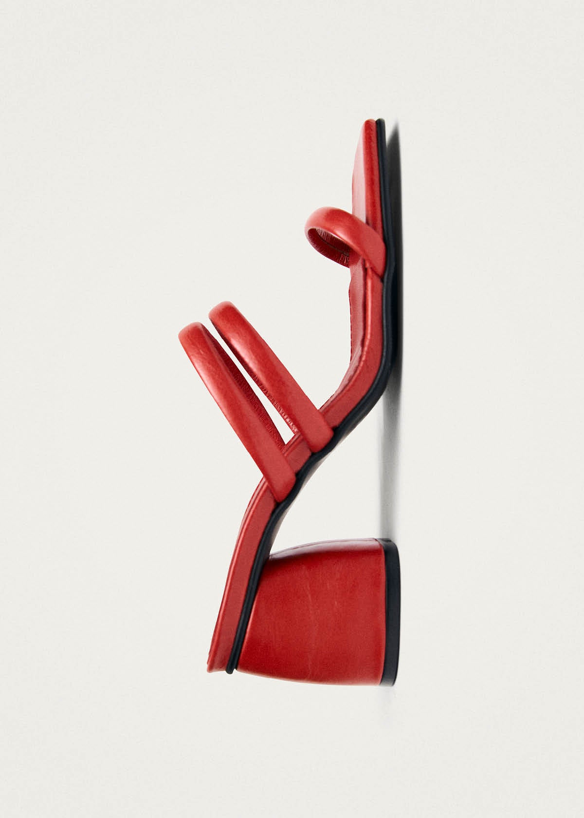 Indiana Rift Red Leather Sandals