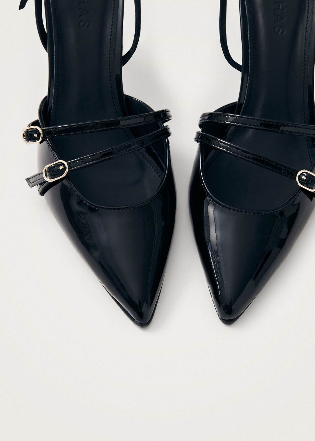 Joelle Onix Black Leather Pumps