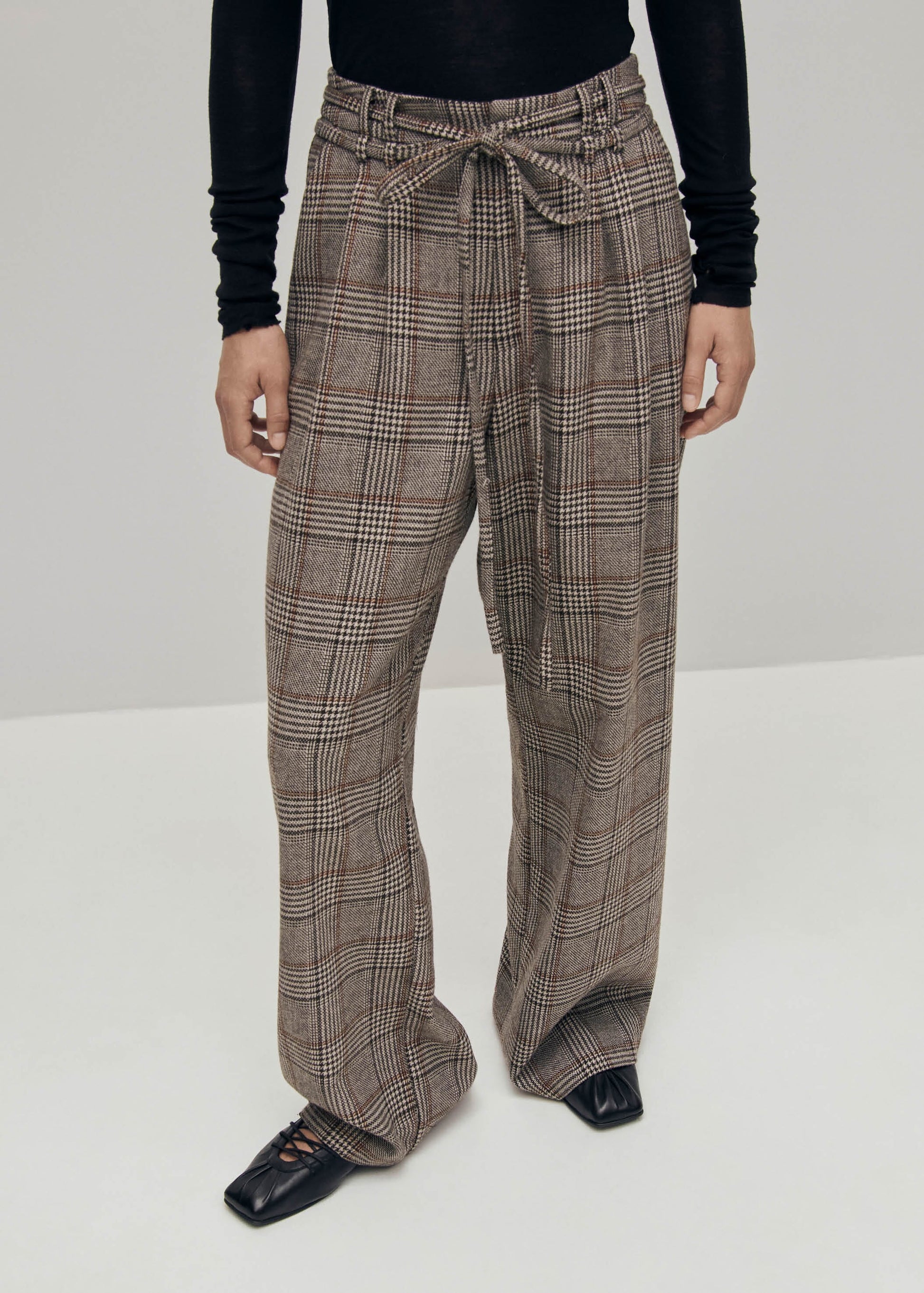 Kathy Checks Brown Pants