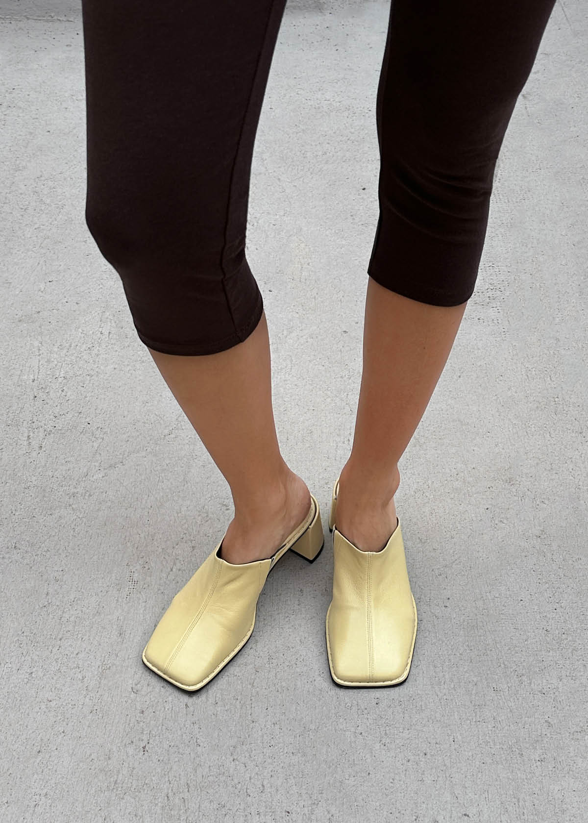 Mules Lex Butter en cuir jaune