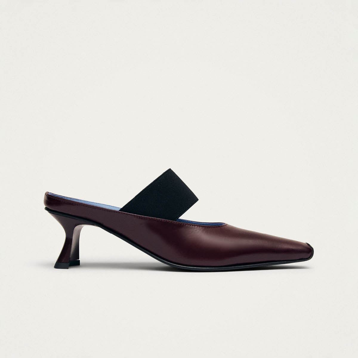 Lokahi Rift Tacones de Cuero Burdeos