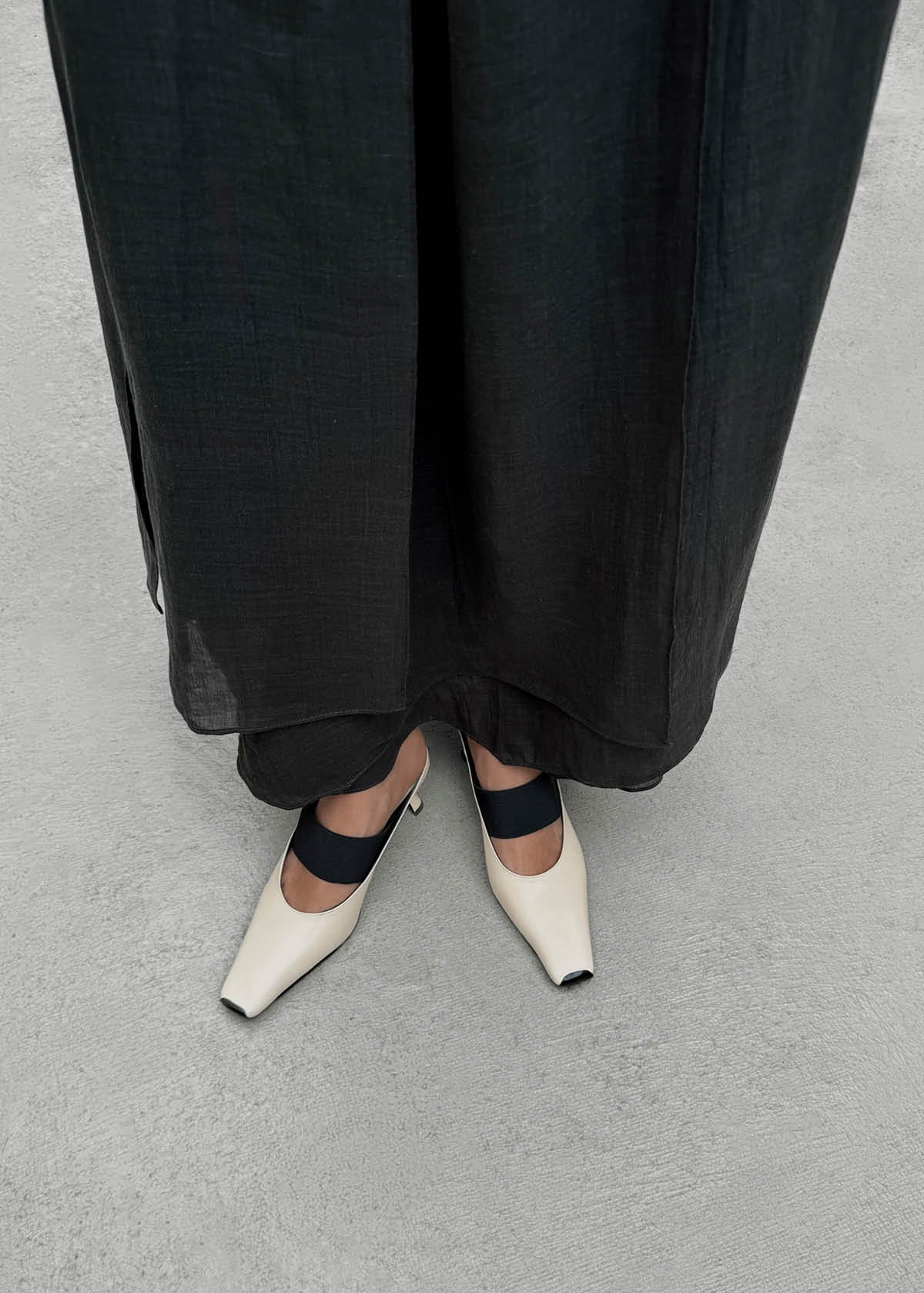 Lokahi Rift Tacones de Cuero Color Crema