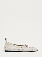 all studs cream