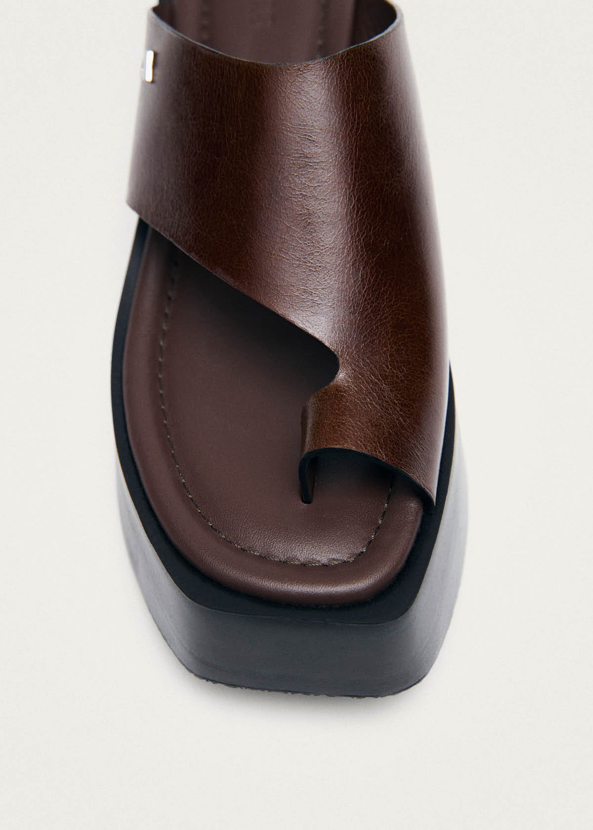 Nova Rift Brown Leather Sandals
