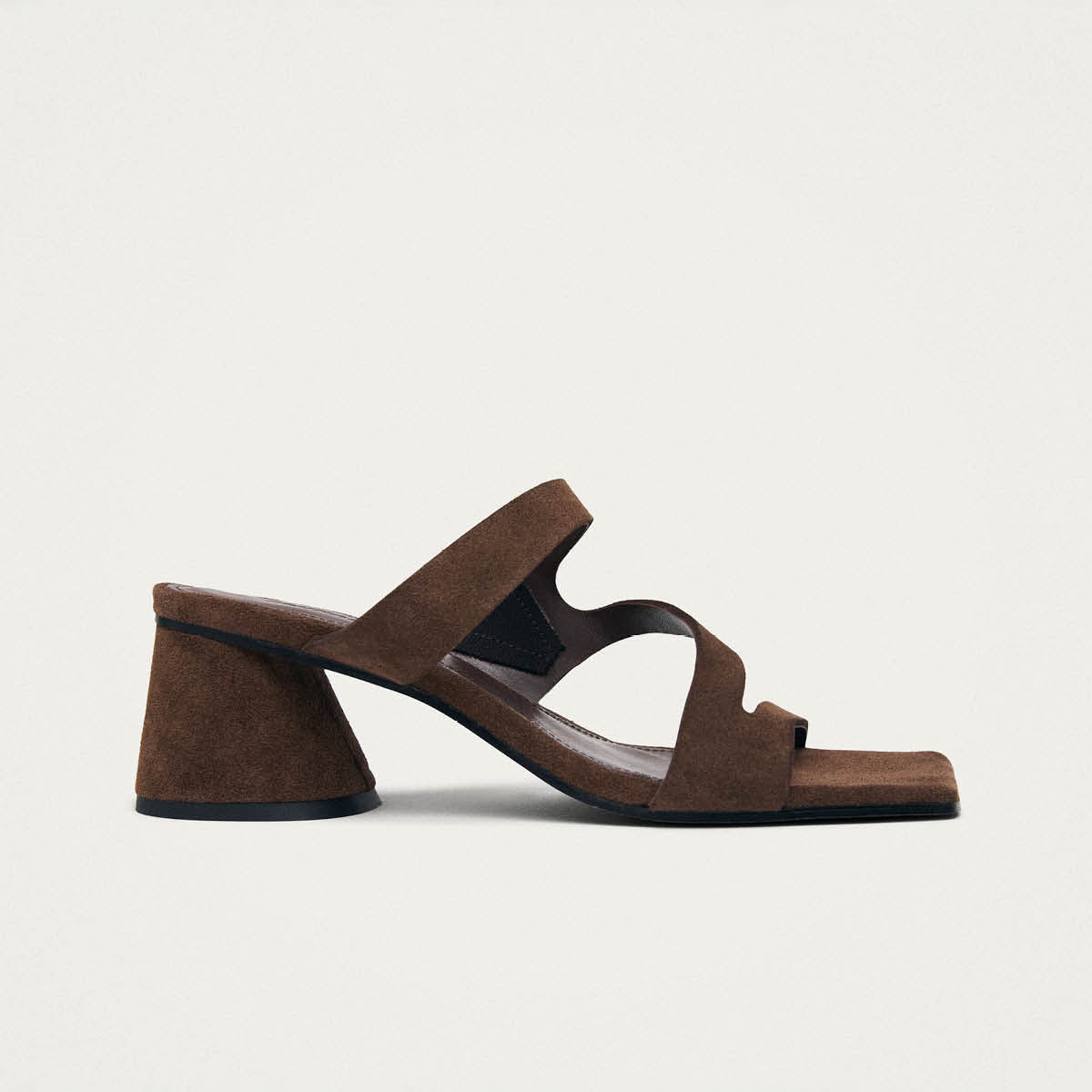 Orielle Wildleder braune Leder Sandalen