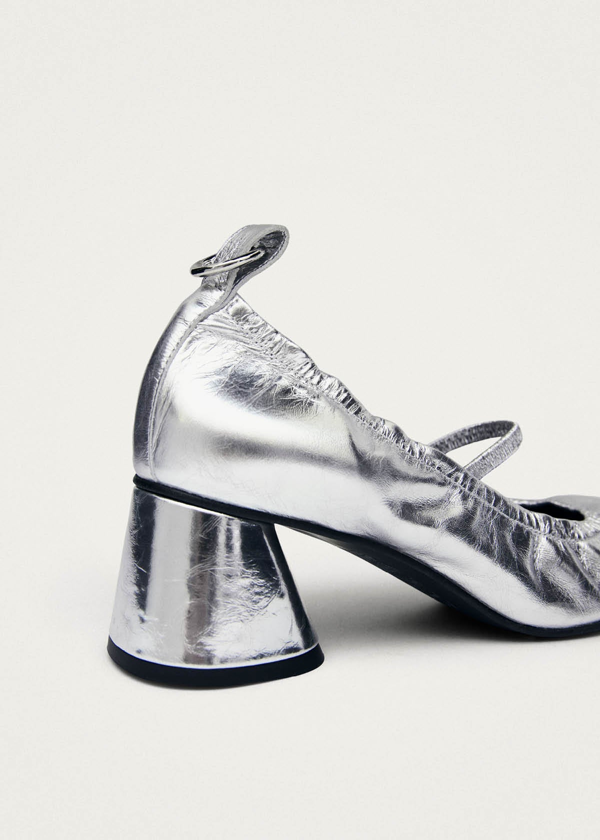 Rhiane Shimmer Décolleté in Pelle Argento