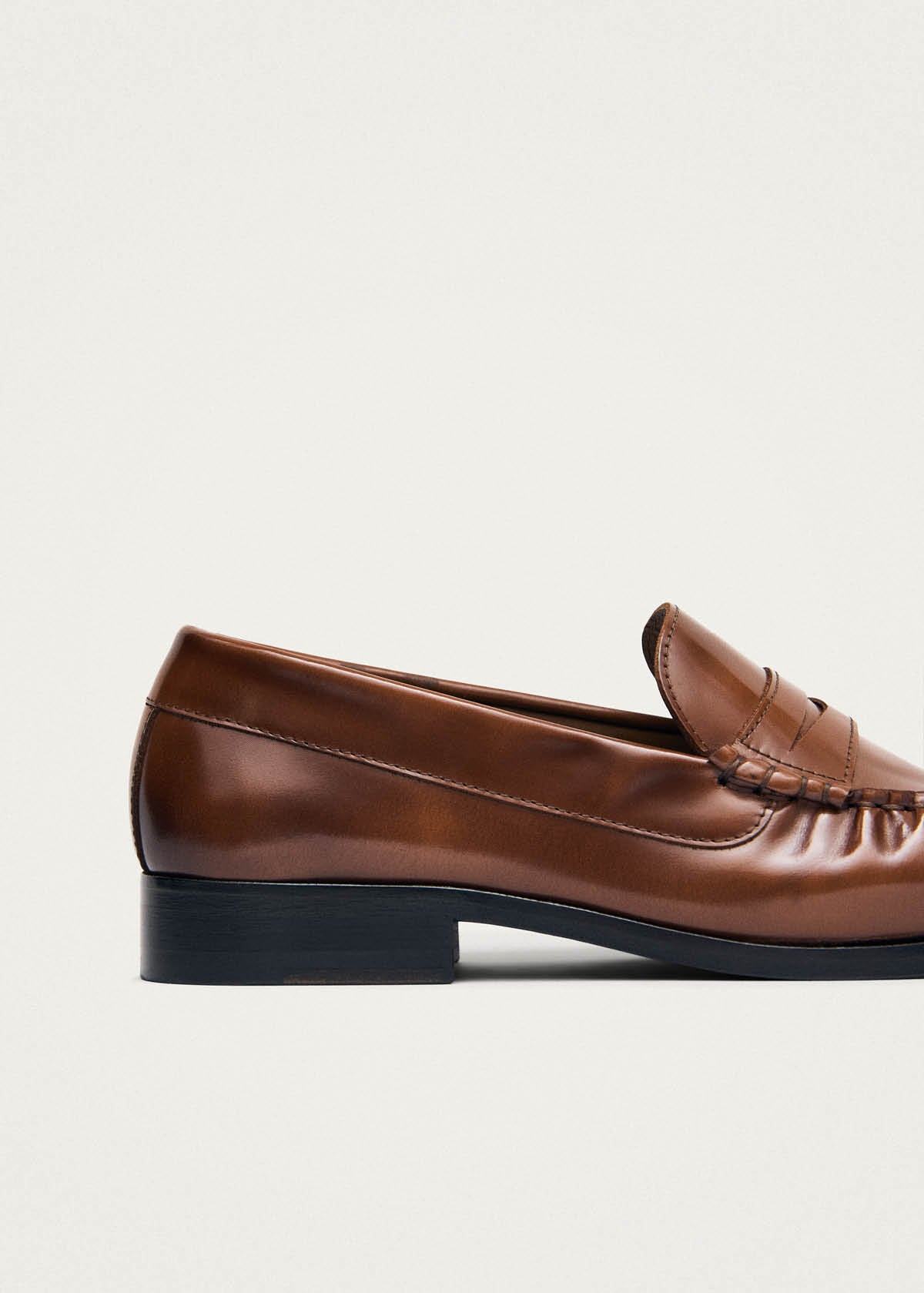 Rivet Mocasines de cuero efecto vintage color tostado