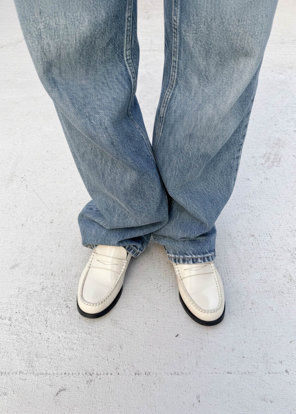 Rivet Zapatos de Cuero Color Crema