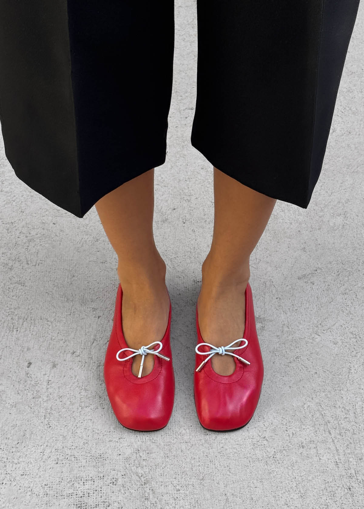 Rosalind Ballerine in Pelle Rossa a Contrasto