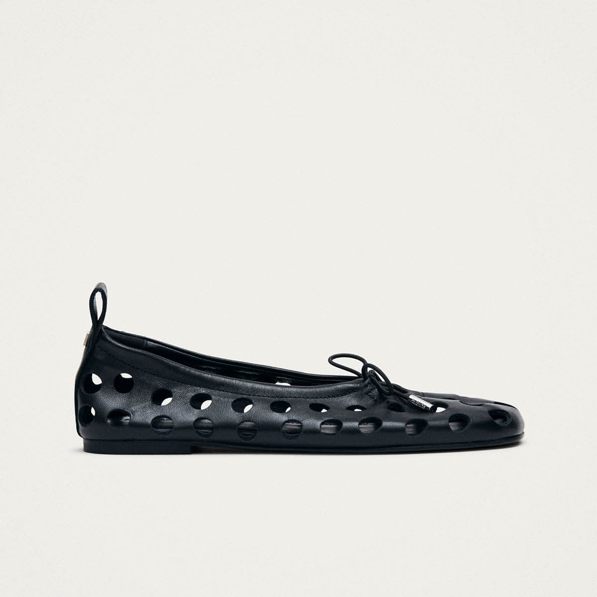 Rosalind Cut Out Black | ALOHAS