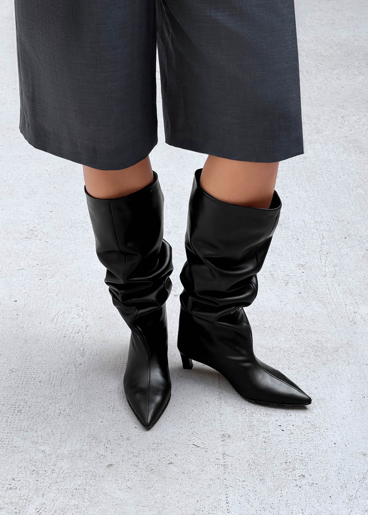 Samia Schwarze Lederstiefel