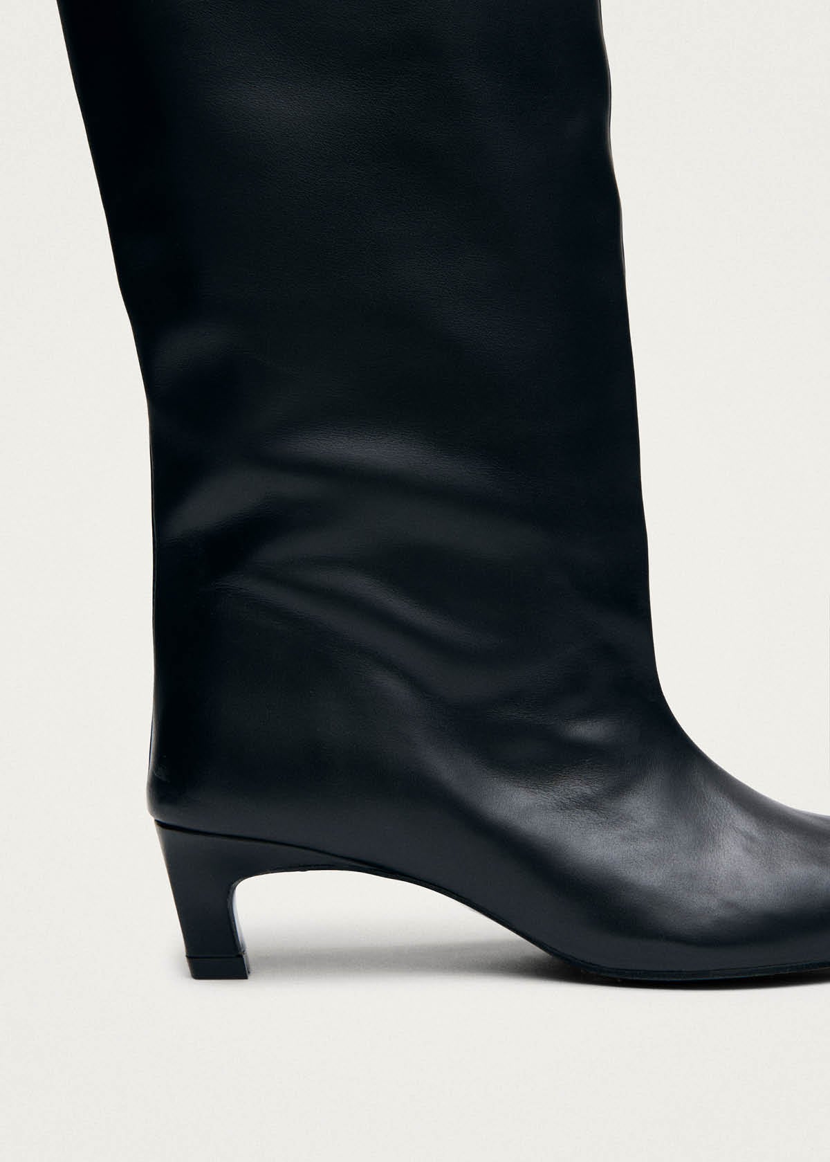 Samia Schwarze Lederstiefel