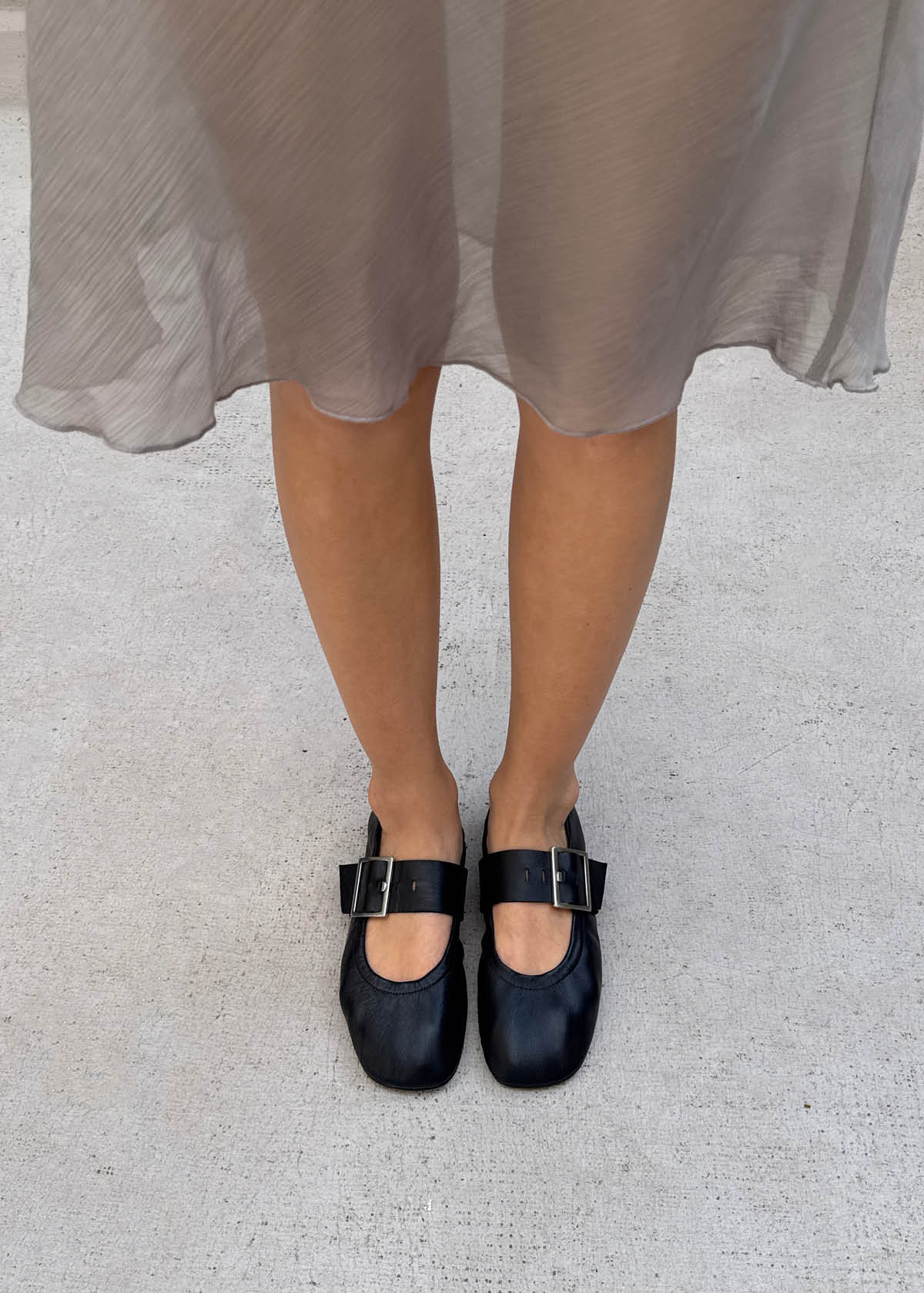 Sarea Schwarze Leder-Ballerinas