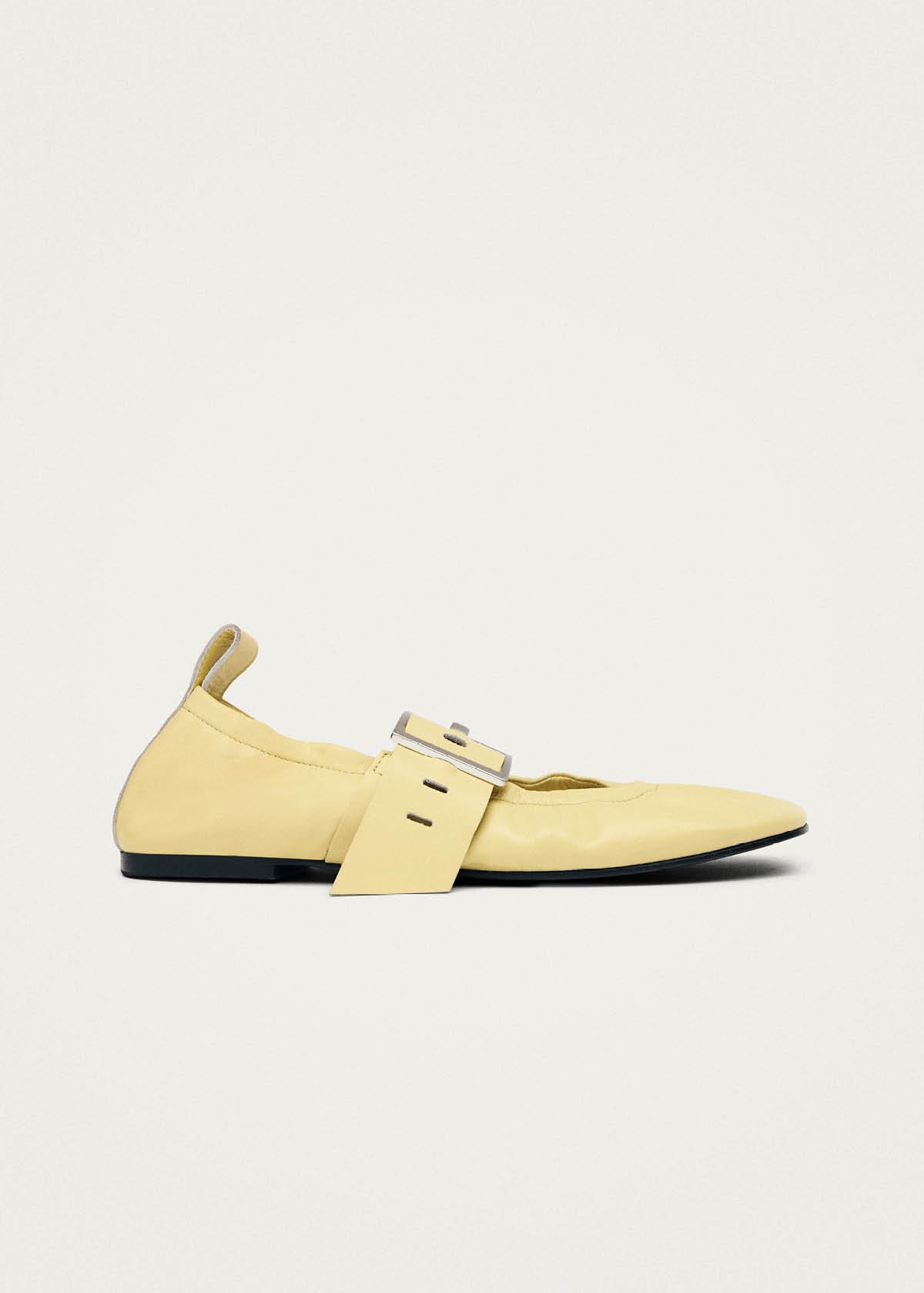 Sarea Vanille Leder Ballerinas