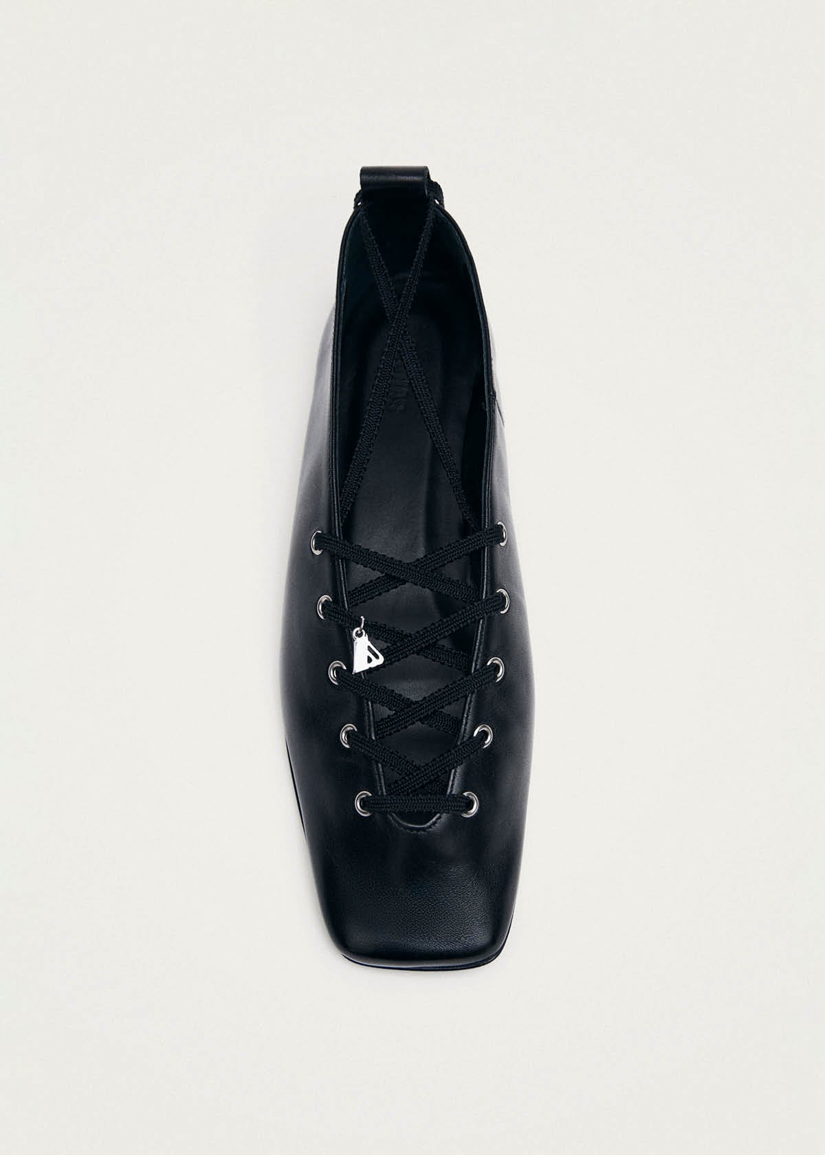 Suna Schwarze Leder-Ballerinas