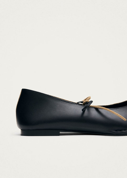 Sway Ballerine Bicolore in Pelle Scamosciata Nera e Pelle Beige-image