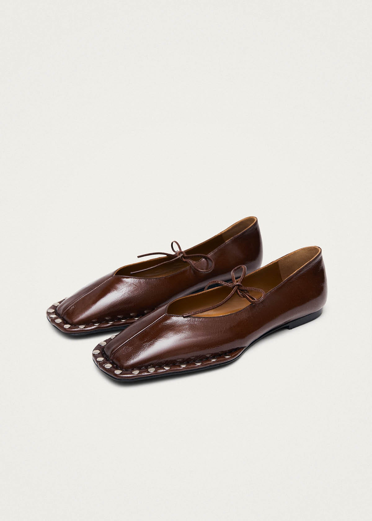 Sway Studs Ballerines en Cuir Verni Marron